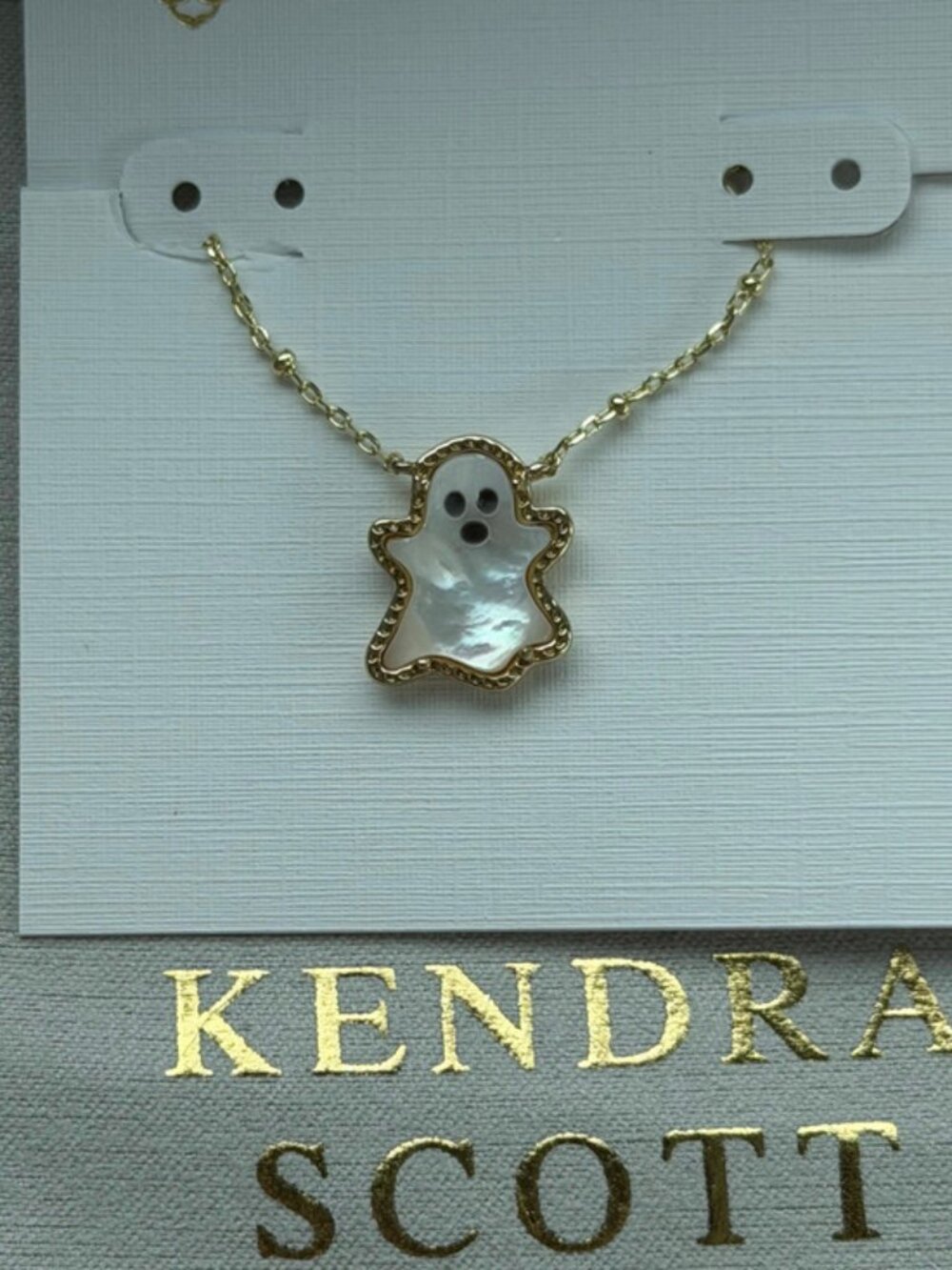 Kendra Scot White Pendant Necklace